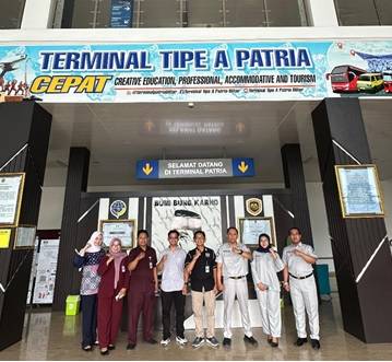 Jasa Raharja Cabang Kediri Gelar Pengobatan Gratis Intensif di Terminal Patria Blitar